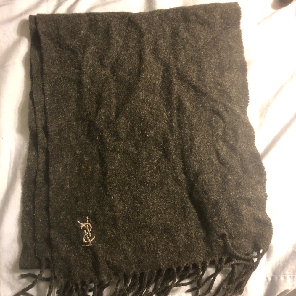Yves Saint Laurent Mens charcoal scarf 100% cotton